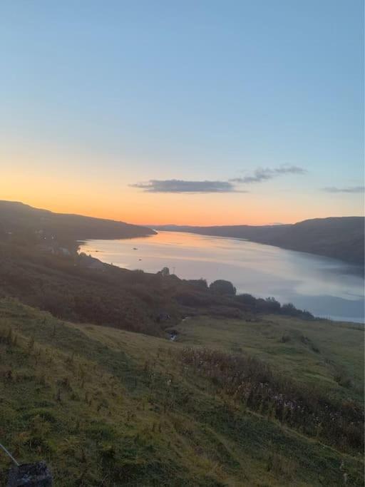 This Must Be The Place - Skye, Carbost คาร์บอสท์ ภายนอก รูปภาพ