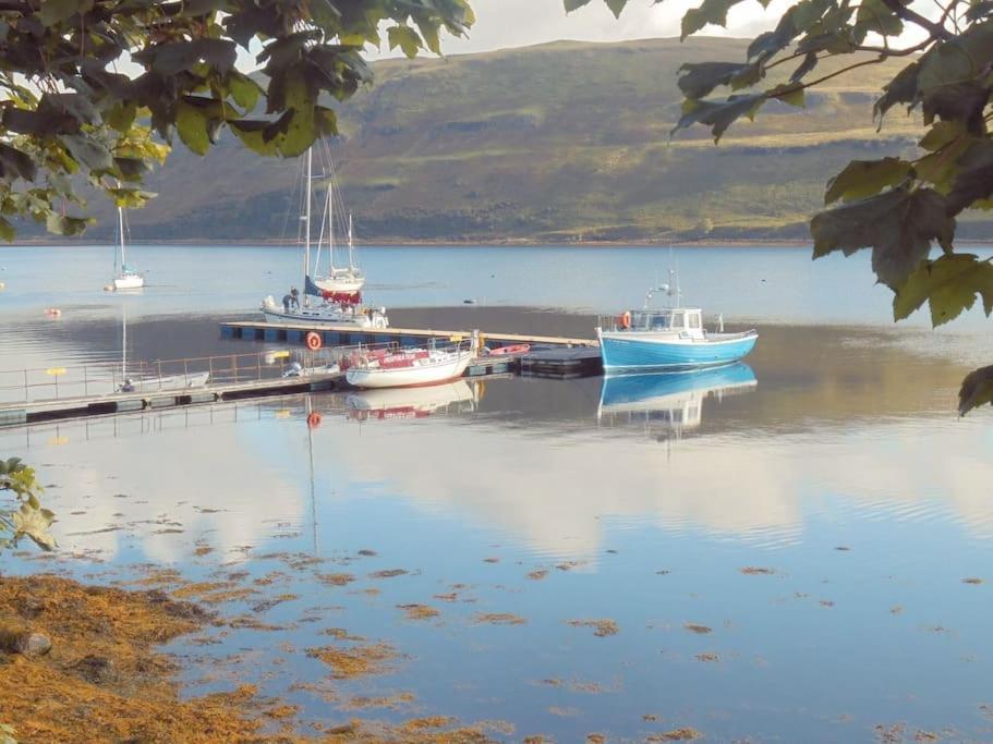 This Must Be The Place - Skye, Carbost คาร์บอสท์ ภายนอก รูปภาพ