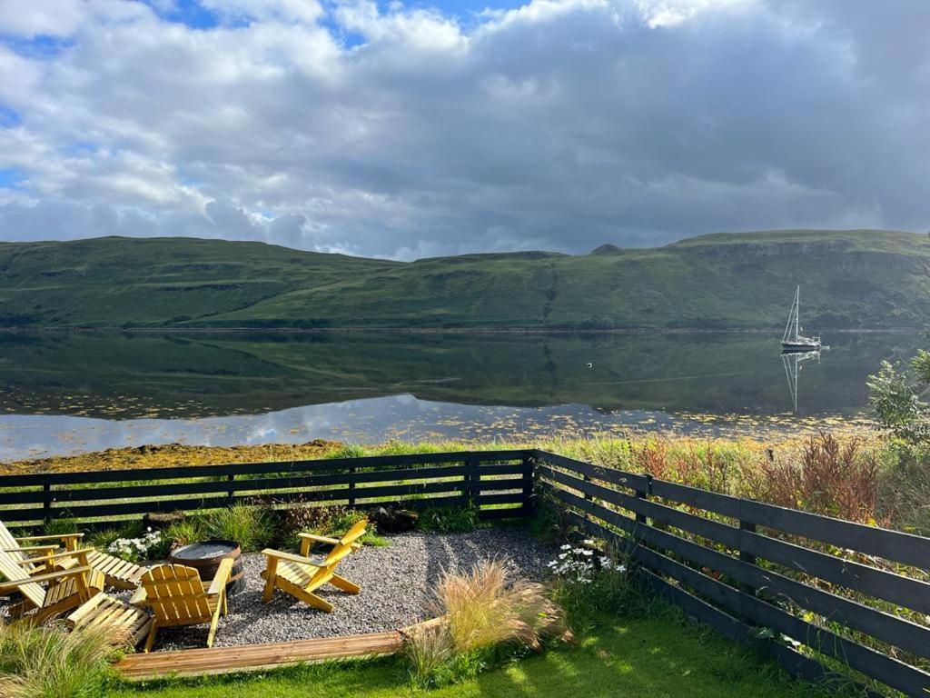 This Must Be The Place - Skye, Carbost คาร์บอสท์ ภายนอก รูปภาพ